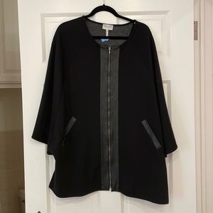 Laundry by Shelli Segal black with leather trim cape.